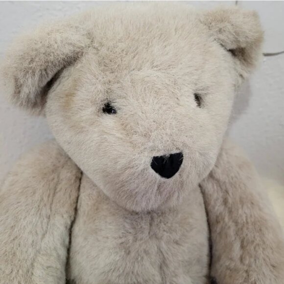 The Vermont Teddy Bear Company Vintage Jointed 20" Bear - Picture 7 of 9